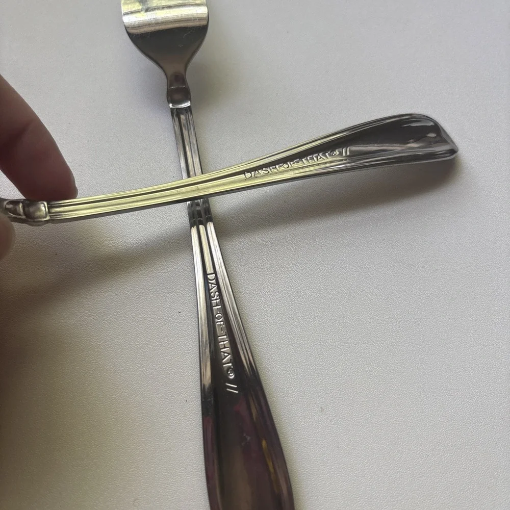 Lot Of 2 Dash Of That Sylvia Dinner Fork Stainless Flatware Silverware 8